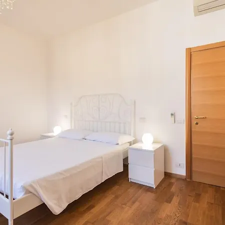 Сasa de vacaciones Angelic House Palace,