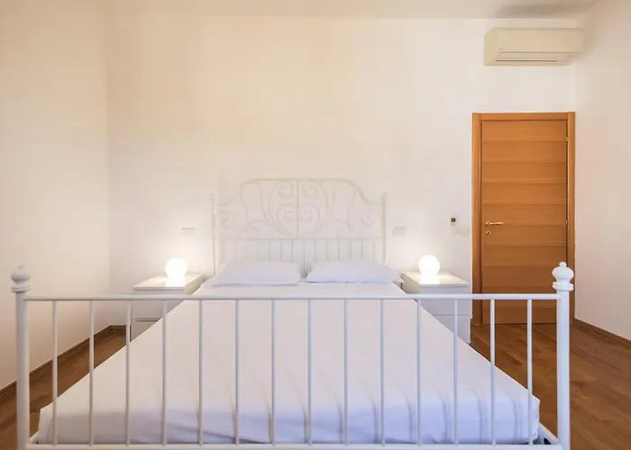 Angelic House Palace, Сasa de vacaciones *