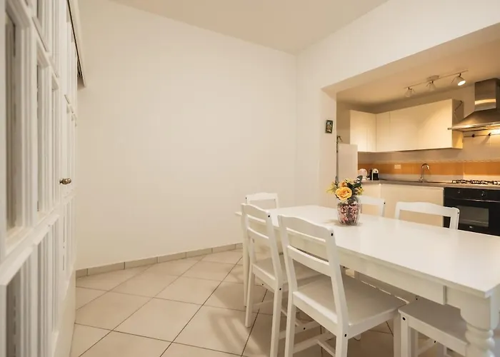 Angelic House Palace, Rávena